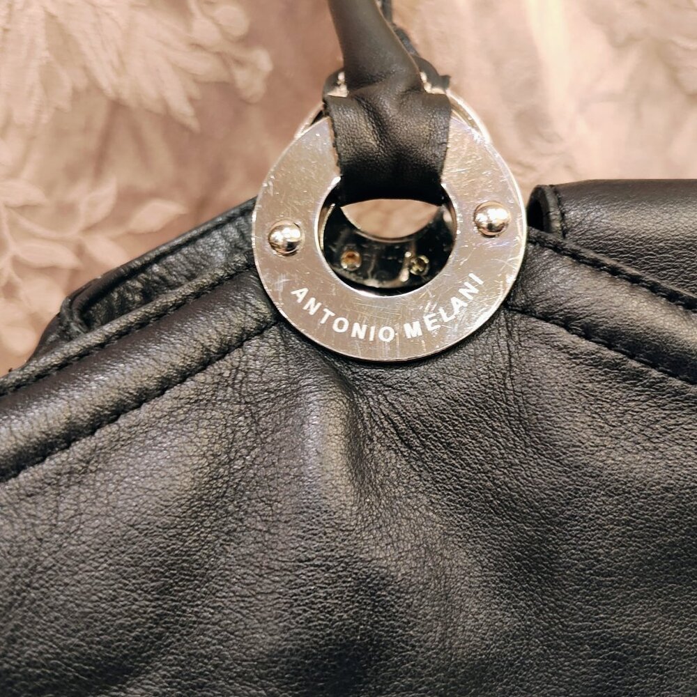 Antonion Melani Black Leather Handbag, Like New! - Picture 3 of 11